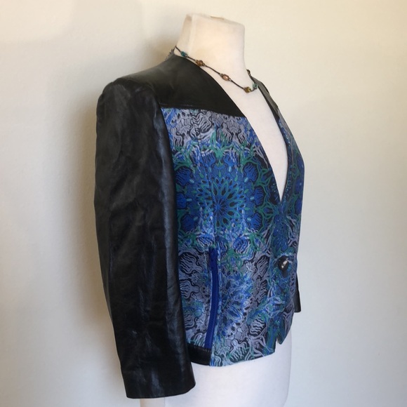 Helmut Lang flower medallion leather V neck jacket - Picture 2 of 7